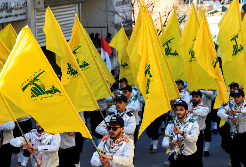 פעילי חיזבאללה (צילום: רויטרס)