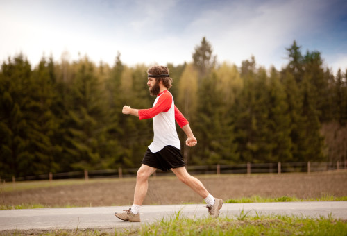 הליכה (צילום: אינגאימג')