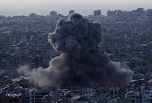 תקיפת ישראל בדאחייה בביירות. 27.4.25 (צילום: רויטרס)