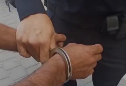 שב"ח נעצר (צילום: דוברות המשטרה)
