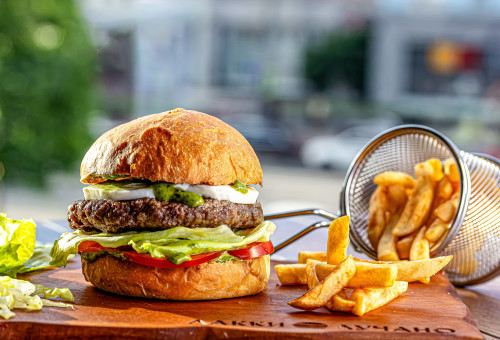 המבורגר (צילום: שאטרסטוק)