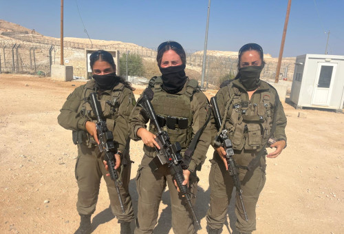סג״מ א׳, סג״מ נ׳  וסג״מ י׳  (צילום: אבי אשכנזי)