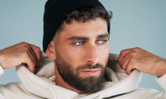 שון יפשין בצילומים ראשונים למותג האופנה טוונטיפורסבן (צילום: עירד נצר)