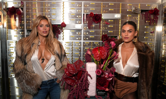 ברוק נאדר ואחותה