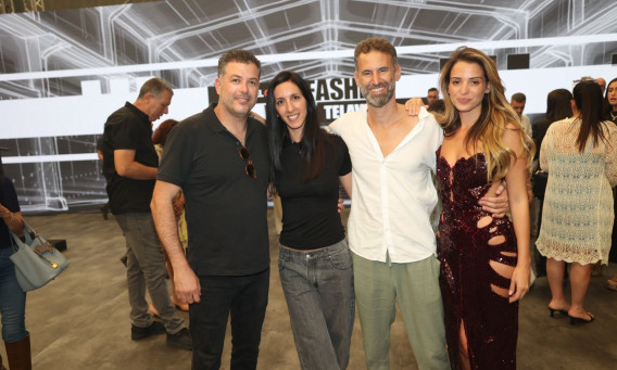 סתיו ודן נפתלי, נועה פסטרנק ואלי גבאי  (צילום: אור גפן)