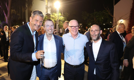 יוסי ערבליך שאול קוברינסקי, בני אלג'ם וצביקה בירנבוים  (צילום: קובי הרשברג)