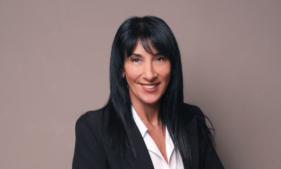 אתי לנגרמן, מייסדת-שותפה בפירמת הבנקאות להשקעות מור-לנגרמן (צילום: ליה יפה)