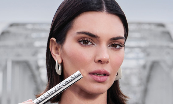 מסקרה טלסקופיק אקסטנשיוניסט לוריאל פריז (צילום: יחצ)