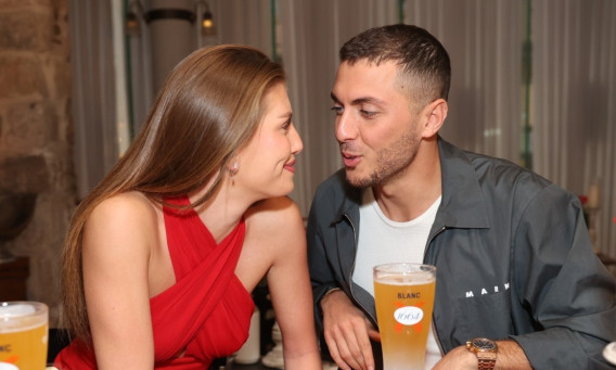 אייזיק נקש, טיילור מלכוב