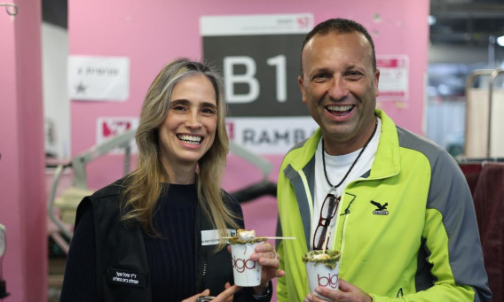 יאיר מלכה עם דוקטור מיכל מקל