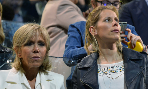 טיפאין אוזייר ובריז'יט מקרון (צילום: Aurelien Meunier/Getty Images)