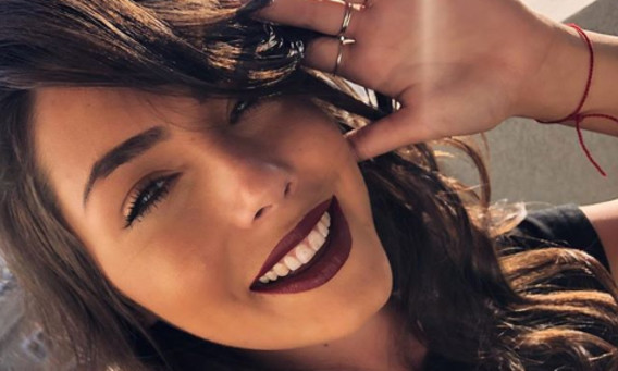 ניקול רזניקוב