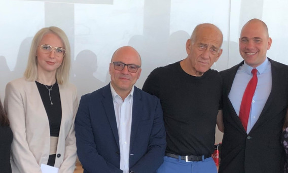 אילן גרזי, אהוד אולמרט, יונתן קולבר ומאשה ברקוביץ