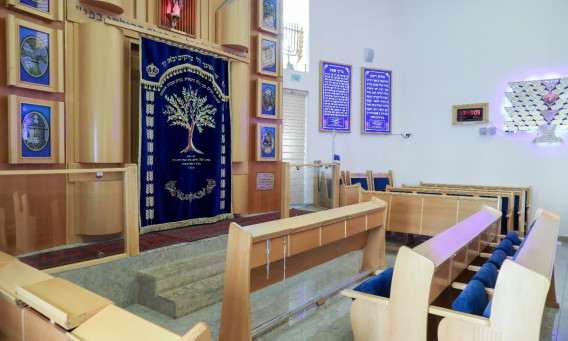 בית כנסת, אילוסטרציה (למקום המצולם אין קשר לנאמר בכתבה)