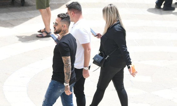 עדי בוזגלו, אסי בוזגלו