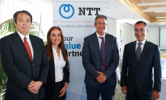 גלעד כהן, יועז הנדל, נועה אשר וקויאיצי מיזושימי 