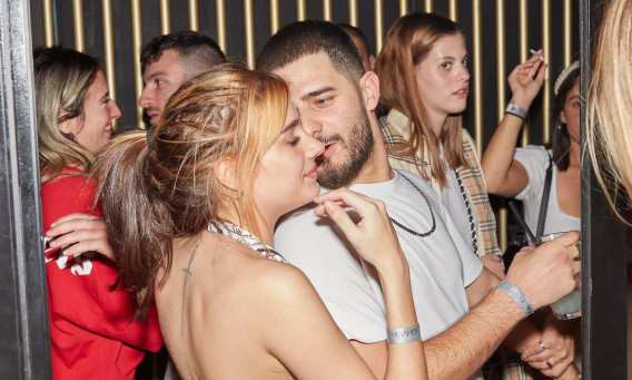 עדן חסון, אלה לי להב