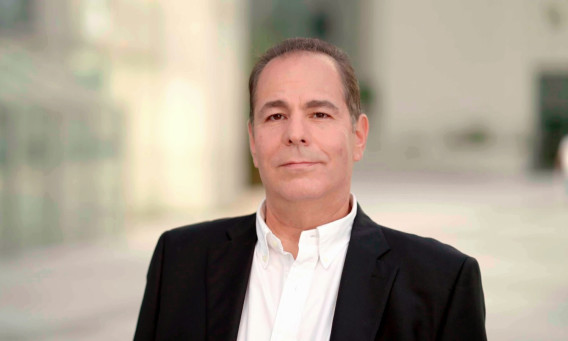 זוהר לבקוביץ' הכרישים (צילום: באדיבות קשת 12)