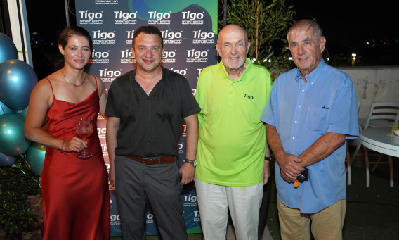 עמוס לסקר, צבי אלון, יבגני פינקל וגל באואר