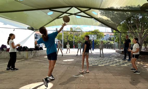 ילדים בבית ספר, אילוסטרציה (למצולמים אין קשר לנאמר בכתבה) (צילום: באדיבות עיריית תל אביב-יפו)