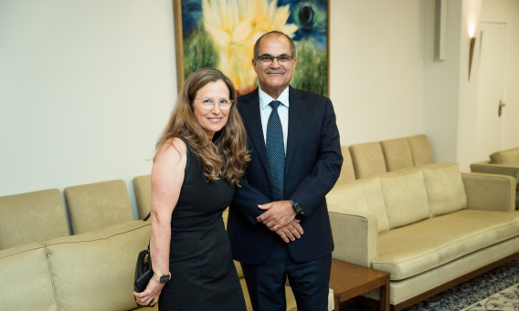 רוני ויעל צארום