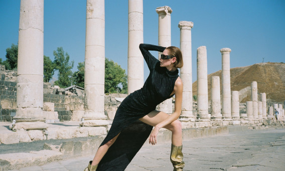מעצבת האופנה הישראלית אסיה