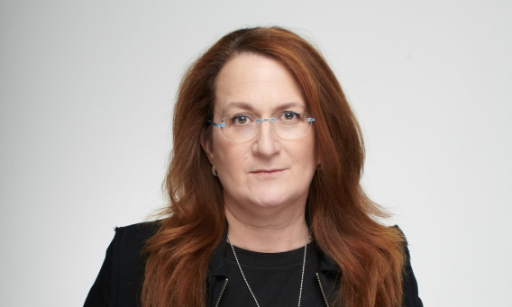 דנה עזריאלי