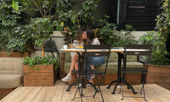 נועם לוגסי ומאי קורץ