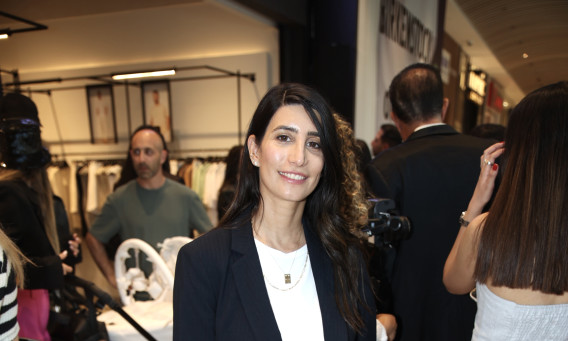 שרונה מרלין בהשקת החנות של איתי ברנדס