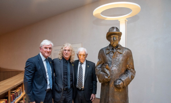 פרנק לאוי, דיוויד לאוי וסטיבן לאוי