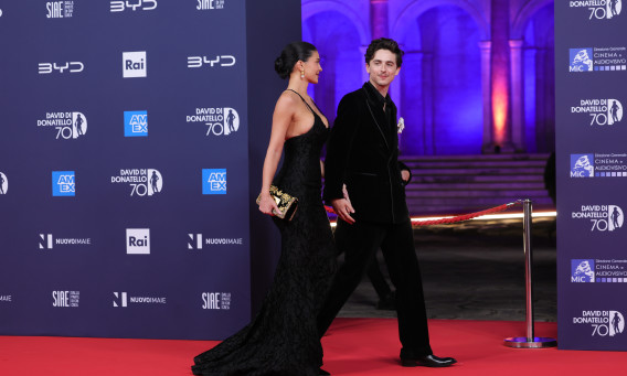 קיילי ג'נר וטימותי שאלאמה (צילום: Vittorio Zunino Celotto/Getty images)