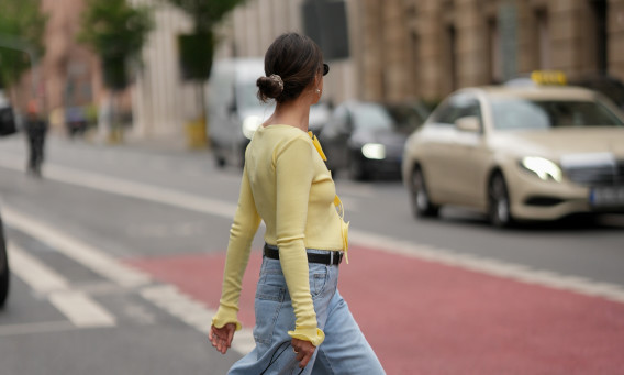 צהוב חמאה: הטרנד החם של השנה