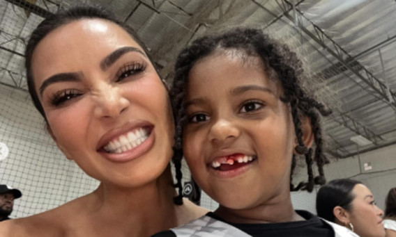 קים קרדשיאן ובנה סיינט