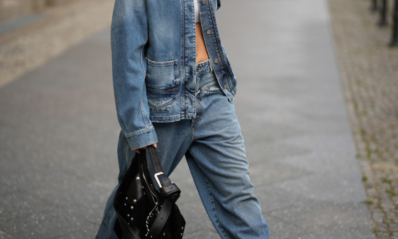 סופיה גייס בלוק ג'ינס טוטאל בברלין