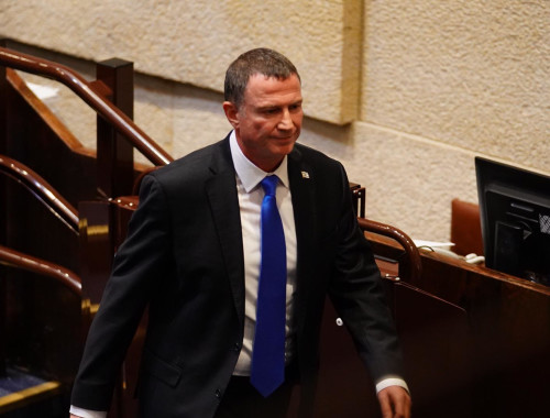 ההתפטרות של אדלשטיין היא צעד הגון ואף דמוקרטי | מעריב