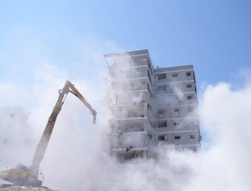 הריסות הבניין בבת ים(צילום: אבשלום ששוני)