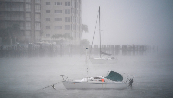 הוריקן ''איאן'' מכה בפלורידה (צילום:  Sean Rayford/Getty Images)