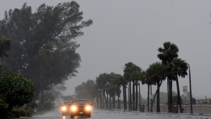 הוריקן ''איאן'' מכה בפלורידה (צילום: Gerardo Mora/Getty Images)