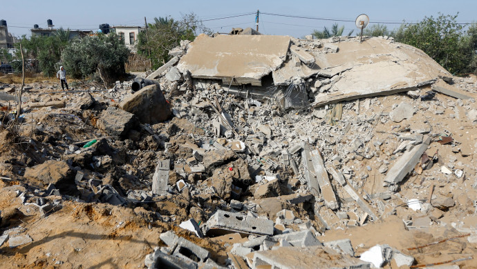 ההרס ברצועת עזה (צילום: REUTERS/Ibraheem Abu Mustafa)