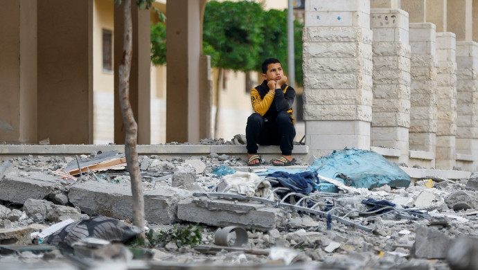 ההרס לאחר תקיפות צה''ל (צילום: REUTERS/Ibraheem Abu Mustafa)
