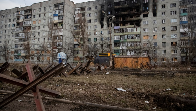 הרס בערי באחמוט (צילום: REUTERS/Oleksandr Ratushniak)