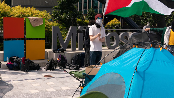 הפגנות העובדים מול משרדי מייקרוסופט