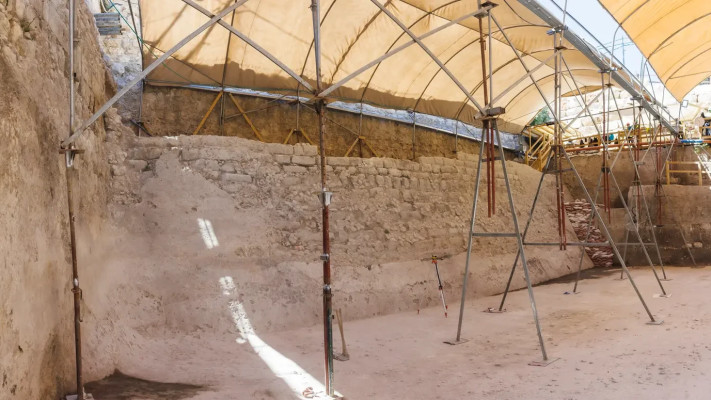 הסכר שנחשף בעיר דוד (צילום: רשות העתיקות,אליהו ינאי, עיר דוד)