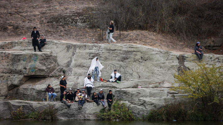חסידי ברסלב באומן