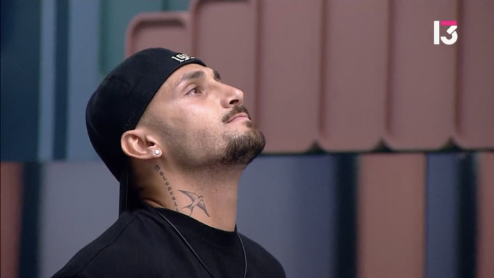 ארז איסקוב רגע אחרי ההדחה של מוגרבי