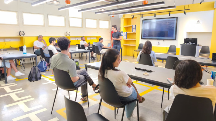 תוכנית מיט''ל - מרכז יזמות טכנולוגי לצעירים ונוער בשדרות