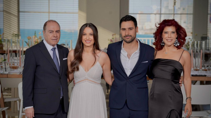 משפחת מוזס בחתונתם של אלון ונופר (צילום: חיים אפריאט)