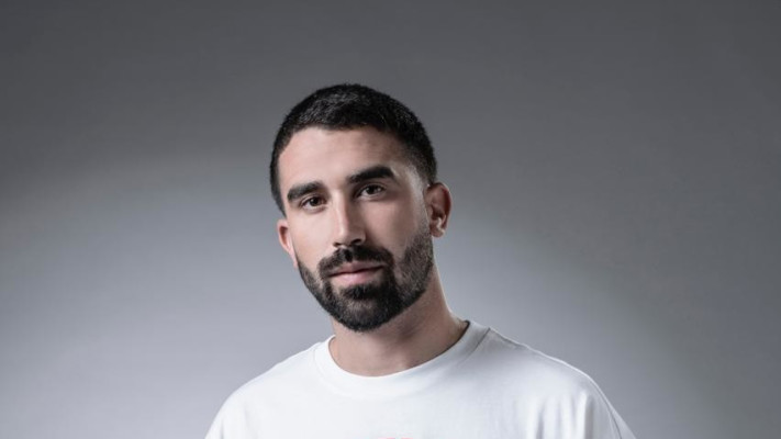 הפך לכוכב: בן צור (צילום: איליה מלניקוב)