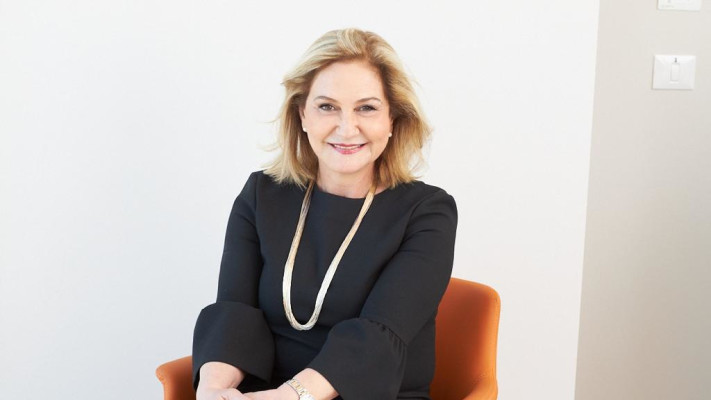 ד''ר מוניקה אלמן, מנהלת רפואית במרפאות מכבי אסתטיקה