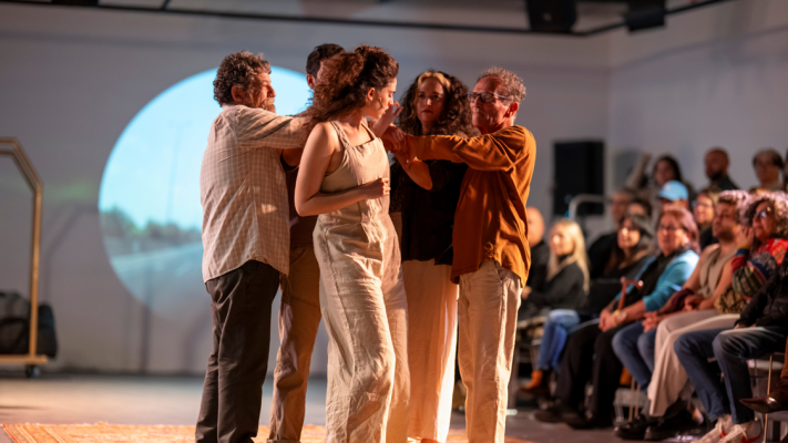 מופע ''מקום לגור''